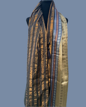 Load image into Gallery viewer, Scarfs
