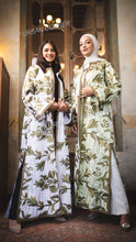Load image into Gallery viewer, abaya
