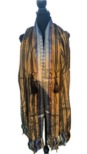 Load image into Gallery viewer, Scarfs
