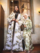 Load image into Gallery viewer, abaya
