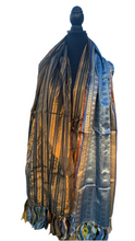 Load image into Gallery viewer, Scarfs

