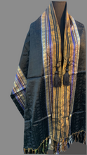 Load image into Gallery viewer, Scarfs

