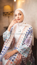 Load image into Gallery viewer, Bisht
