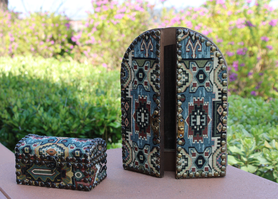 Damascus Mirror and box